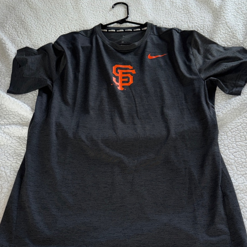 San Francisco Giants Nike Men's Dark Gray Tee with Orange Logo